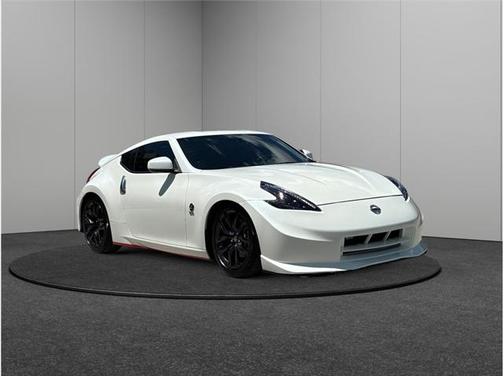 2017 Nissan 370Z Base