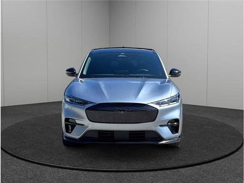 2022 Ford Mustang Mach-E GT