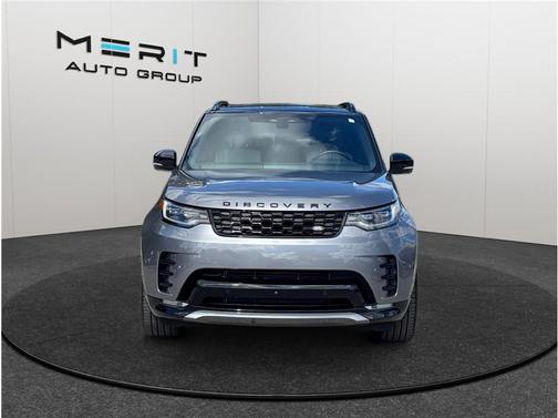 2022 Land Rover Discovery P300 S R-Dynamic