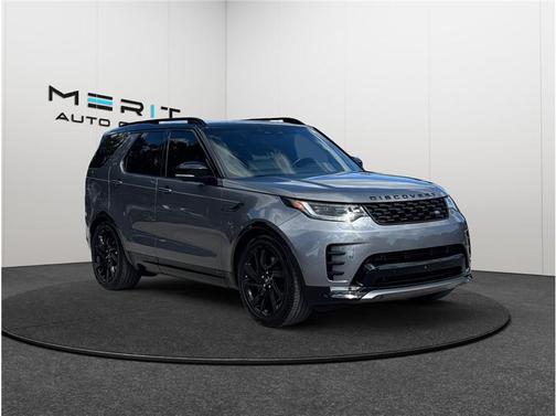 2022 Land Rover Discovery P300 S R-Dynamic