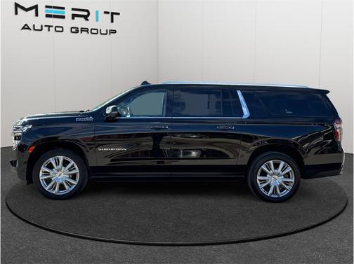 2021 Chevrolet Suburban High Country