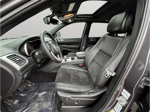 Granite Crystal Metallic Clearcoat 2015 Jeep Grand Cherokee Altitude