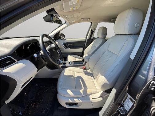 2018 Land Rover Discovery Sport SE