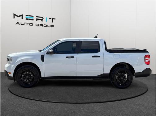 2022 Ford Maverick XL