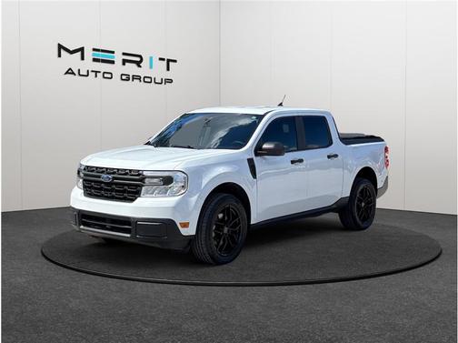 2022 Ford Maverick XL