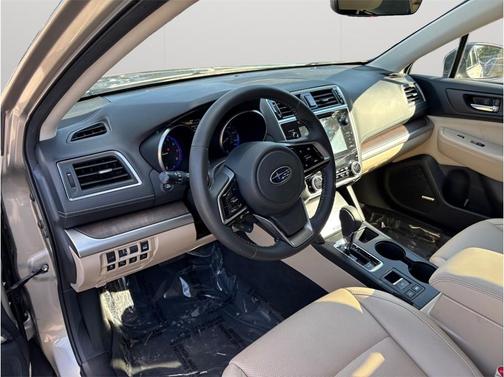 Tungsten Metallic 2019 Subaru Outback 2.5i Limited