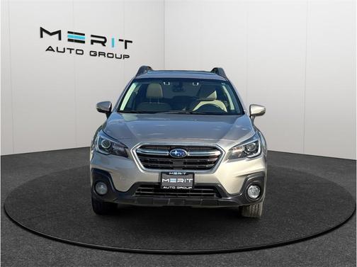 Tungsten Metallic 2019 Subaru Outback 2.5i Limited