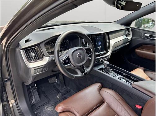 2019 Volvo XC60 T5 Inscription