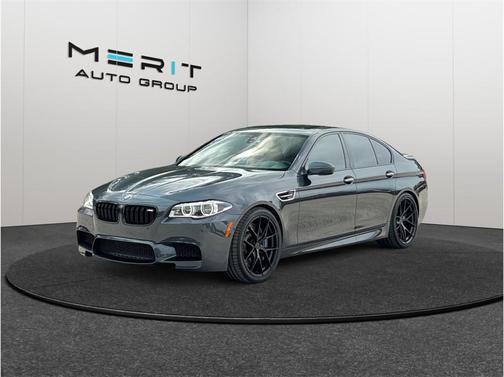 Gray 2014 BMW M5 Base