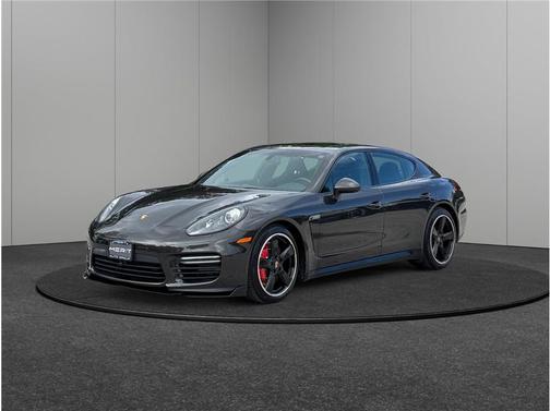 2014 Porsche Panamera GTS