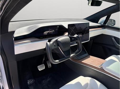 Pearl White Multi-Coat 2023 Tesla Model X Standard Range