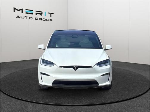 Pearl White Multi-Coat 2023 Tesla Model X Standard Range