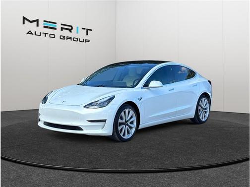 2019 Tesla Model 3 Long Range