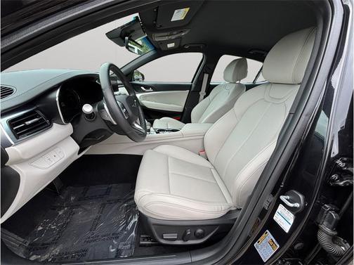 Vik Black 2025 Genesis G70 2.5T AWD