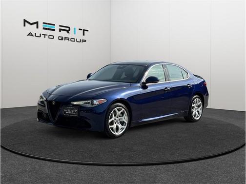 Montecarlo Blue Metallic 2020 Alfa Romeo Giulia Ti