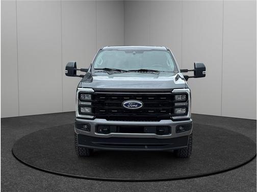 2023 Ford F-350 Lariat