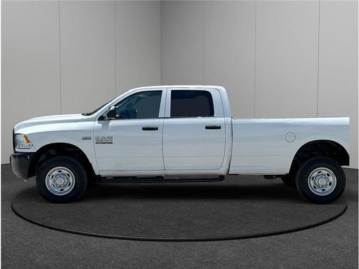 2018 RAM 2500 Tradesman Crew Cab 4x4 8' Box