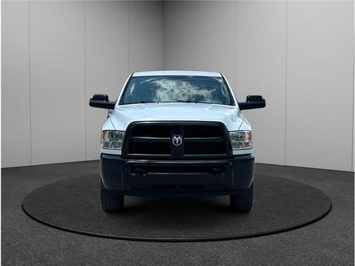 2018 RAM 2500 Tradesman Crew Cab 4x4 8' Box