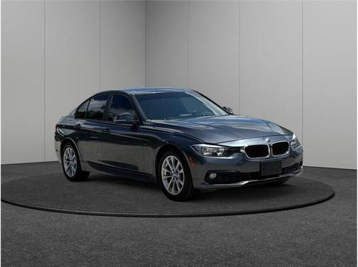 2017 BMW 320 i