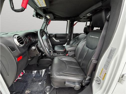 Bright White Clearcoat 2016 Jeep Wrangler Unlimited Rubicon