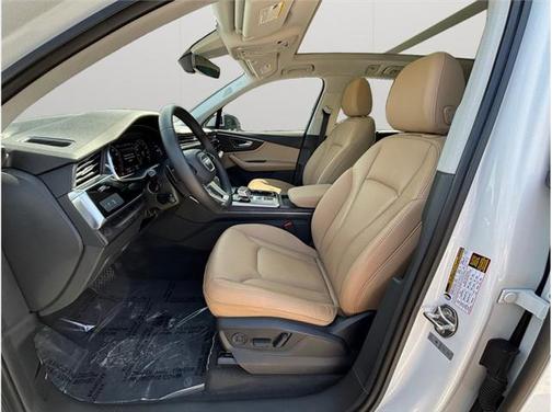 2020 Audi Q7 55 Premium Plus