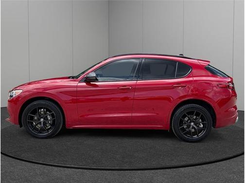 2021 Alfa Romeo Stelvio Ti Sport
