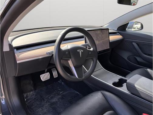 2020 Tesla Model 3 Performance