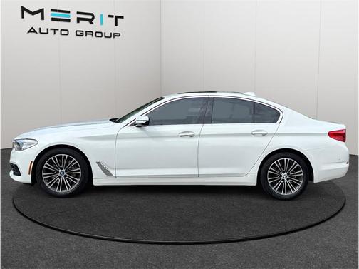 White 2017 BMW 540 540i Sedan 4D