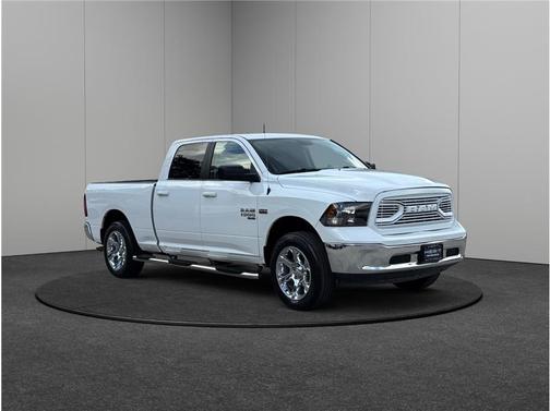2019 RAM 1500 SLT