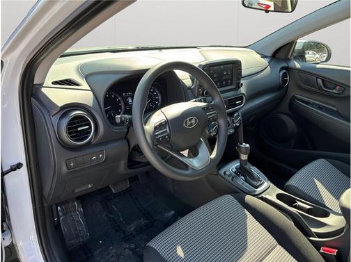2020 Hyundai KONA SE