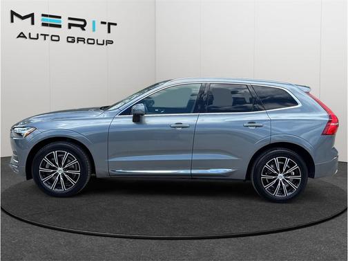 Gray 2021 Volvo XC60 T6 Inscription