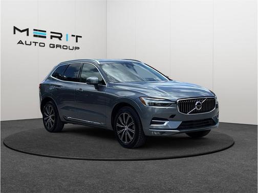 Gray 2021 Volvo XC60 T6 Inscription