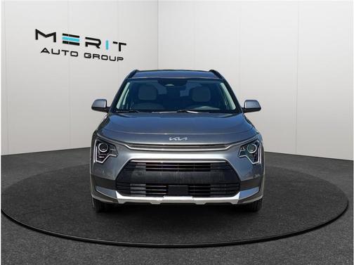 2023 Kia Niro EX