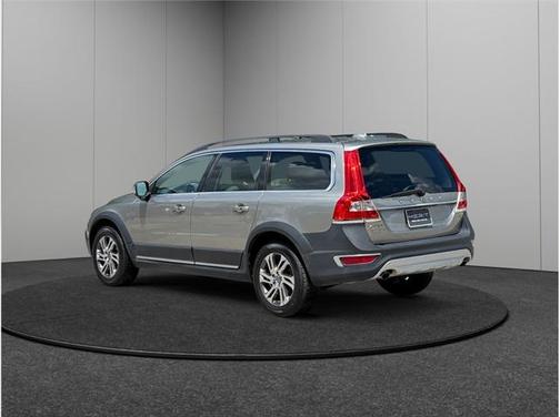 2015 Volvo XC70 T5 Premier