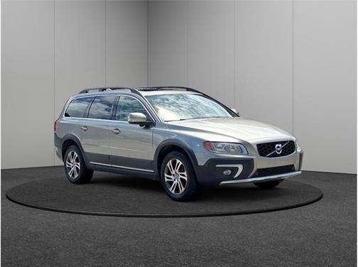 2015 Volvo XC70 T5 Premier