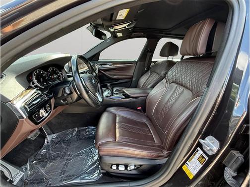 Dark Graphite Metallic 2018 BMW 540 540i Sedan 4D