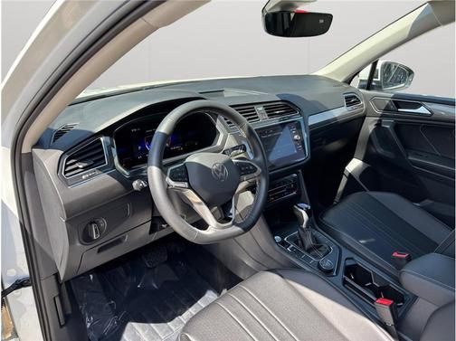 2022 Volkswagen Tiguan 2.0T SE 4MOTION