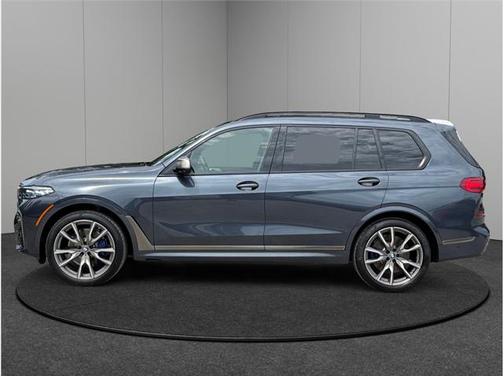 2020 BMW X7 M50i