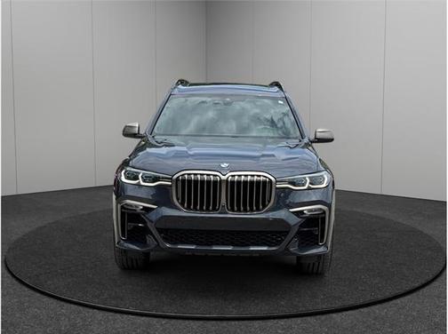 2020 BMW X7 M50i