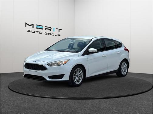 Oxford White 2015 Ford Focus SE