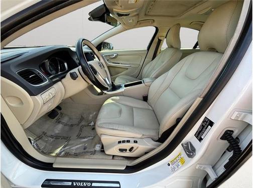 2015 Volvo S60 T5 Premier
