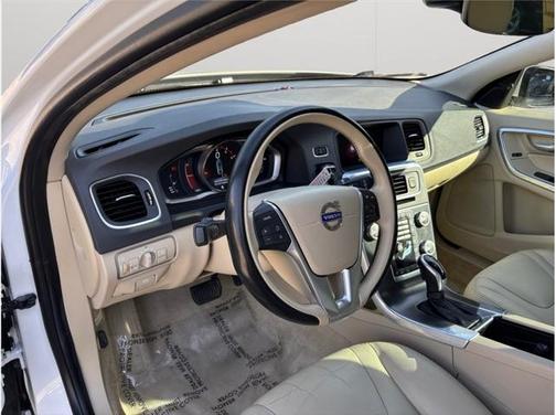 2015 Volvo S60 T5 Premier