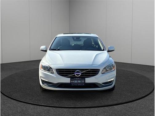 2015 Volvo S60 T5 Premier