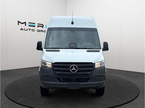 Arctic White 2025 Mercedes-Benz Sprinter 3500 High Roof