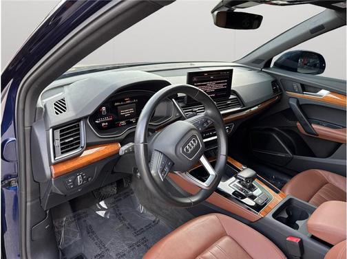 2023 Audi Q5 45 S line Premium Plus