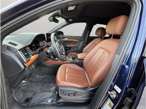 2023 Audi Q5 45 S line Premium Plus