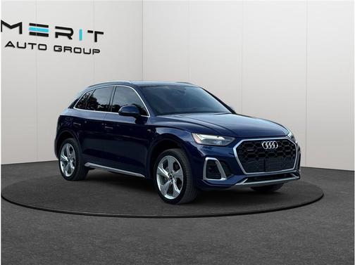 2023 Audi Q5 45 S line Premium Plus