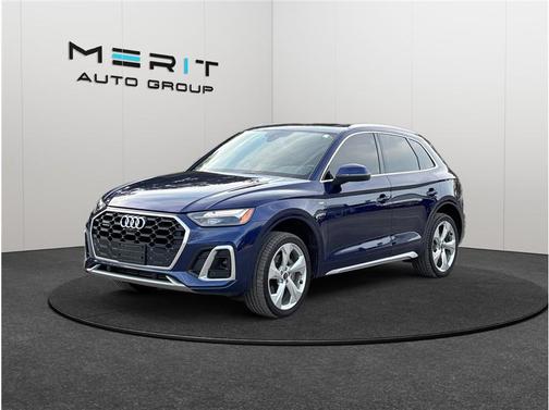 2023 Audi Q5 45 S line Premium Plus