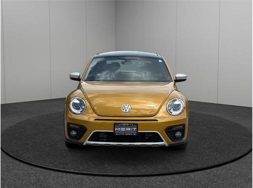 2017 Volkswagen Beetle 1.8T Dune