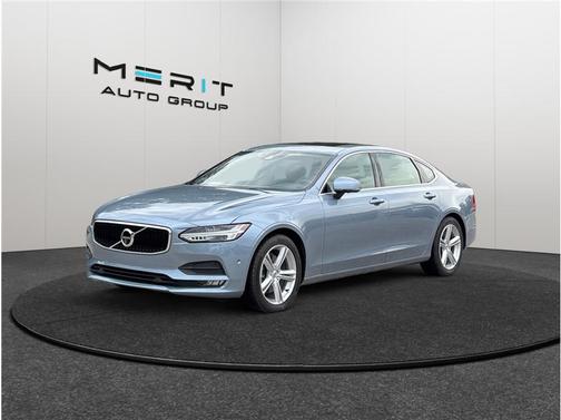 2018 Volvo S90 T5 Momentum